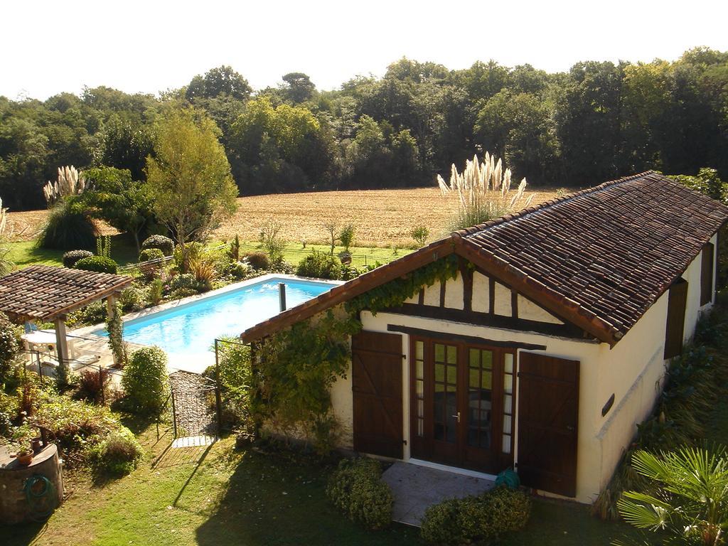 Grand Hourcqs Villa Pouillon Exterior foto